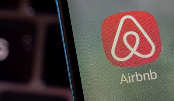 Airbnb: έρχονται ραβασάκια της eφορίας για αδήλωτα εισοδήματα