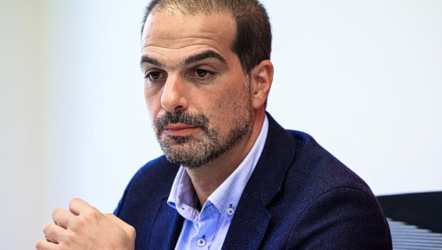 Σακελλαρίδης: Ο πρωθυπουργός είναι προσωπικά υπόλογος για τον θεσμικό κατήφορο – Ο Γεωργιάδης εξαπολύει ψεύδη 