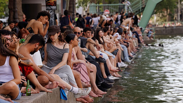 Γαλλία: καύσωνας σε 53 από τα 96 διαμερίσματα της ηπειρωτικής χώρας