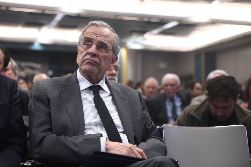 Σαμαράς: διαπιστώνω σημάδια παρακμής και υπάρχει πολιτική ευθύνη για αυτό - απαιτείται επιστροφή των ιδεών και