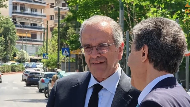 Σαμαράς στη δίκη βαλυράκη: «ναυαγοσώστης θα μπορούσε να πνιγεί, ο σήφης όχι»