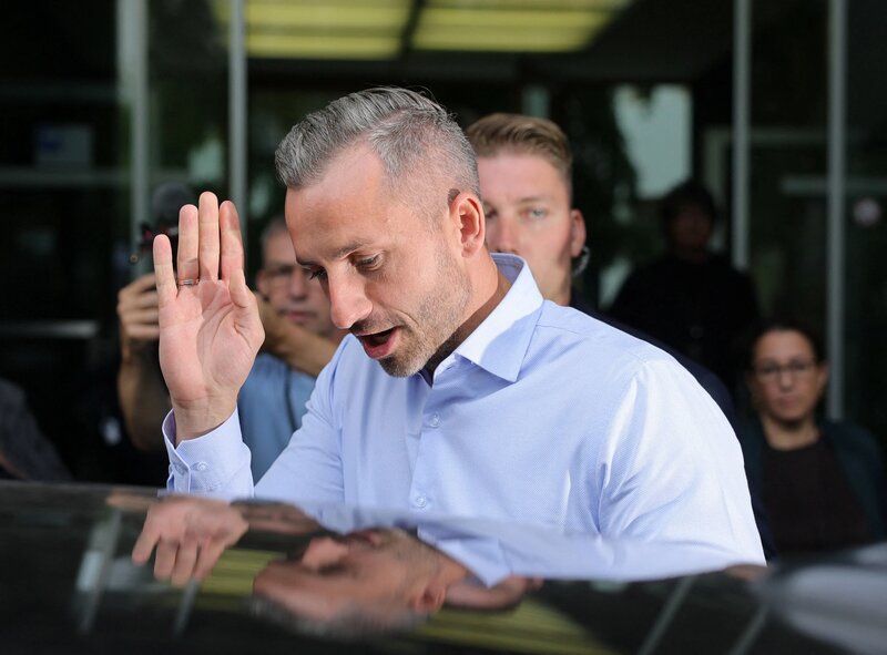 Η άνοδος της afd στη γερμανία αποκαλύπτει τον βαθύ διχασμό της ιταλικής δεξιάς