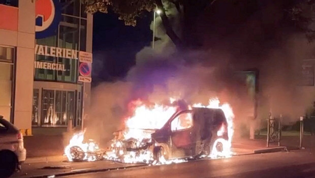 Χάος στο παρίσι μετά τον τελικό του champions league – σοβαρά επεισόδια με 416 προσαγωγές και ολονύχτιες συγκρ