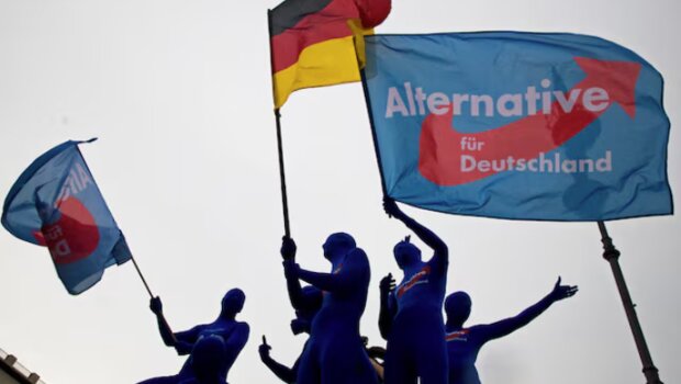 Παραμένει πρώτη η ακροδεξιά afd στη γερμανία - καίει το συνταξιοδοτικό