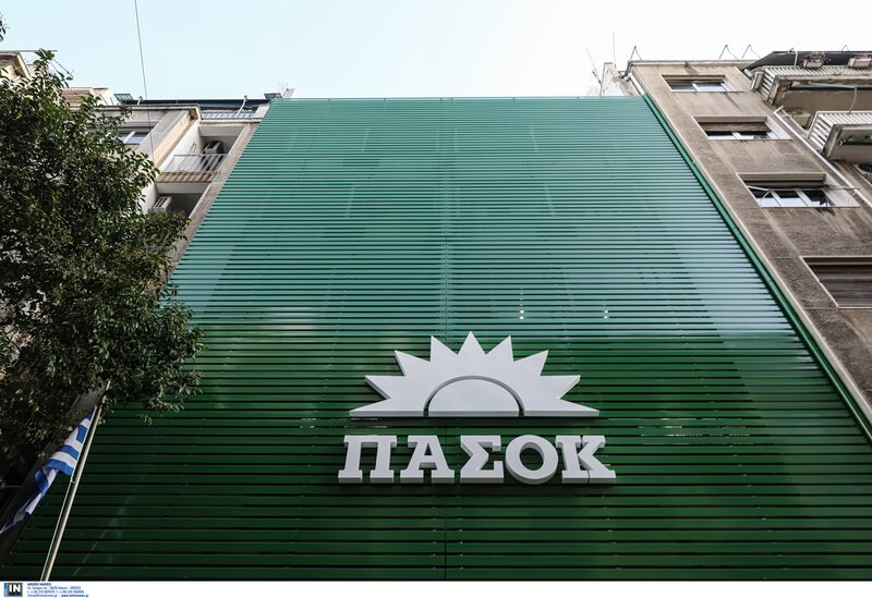 Πασοκ στην ελας: ο κ. τσίπρας κάνει rebranding αγκαλιά με τα συμφέροντα