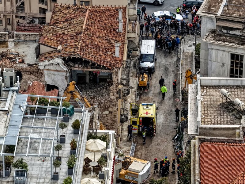 Καταγγελίες κατοίκων ότι είχαν ενημερώσει τις αρχές για οσμή αερίου πριν από την έκρηξη στην πλάκα