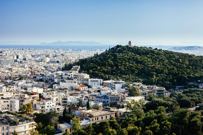 Η αθήνα «καταπίνει» όλο τον μισθό των εργένηδων - τι δείχνει νέα ευρωπαϊκή έρευνα