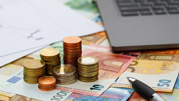 Νέα ρύθμιση για χρέη στους δήμους: πώς να κερδίσετε έως 240 δόσεις