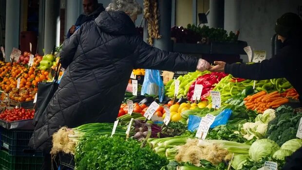 Η εε αναθεωρεί τις προβλέψεις για την ανάπτυξη, καθώς ο πόλεμος στο ιράν εκτοξεύει τον πληθωρισμό