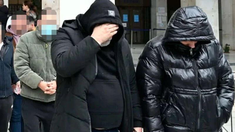Πώς μια καταγγελία ασφαλισμένου ξεκίνησε την έρευνα που έφερε στο φως το κύκλωμα εικονικών εταιρειών με διάσημους και TikTokers