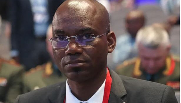 Νεκρός ο υπουργός άμυνας του μάλι σε κύμα επιθέσεων σε όλη τη χώρα