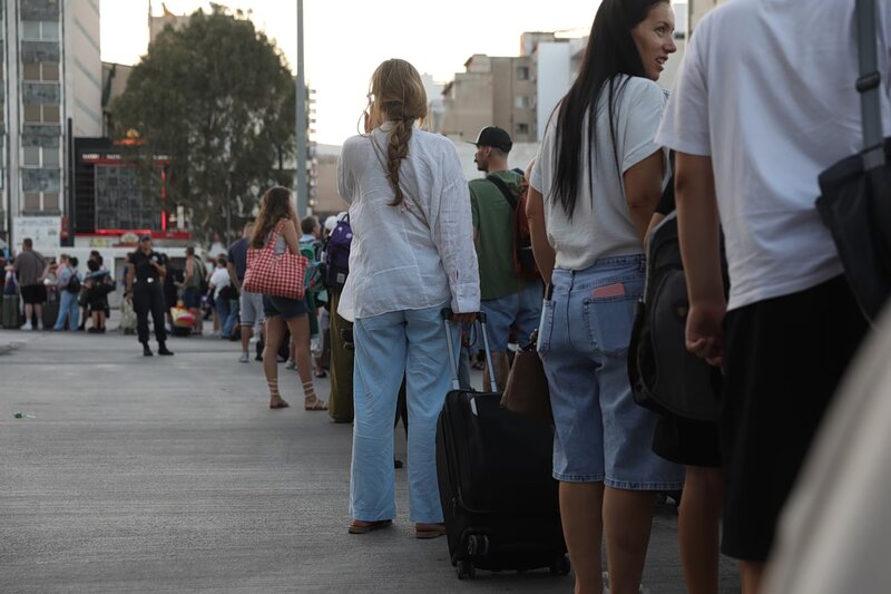 Μετ’ εμποδίων οι μετακινήσεις από τα λιμάνια - απαγορευτικό μέχρι το μεσημέρι για ραφήνα και λαύριο