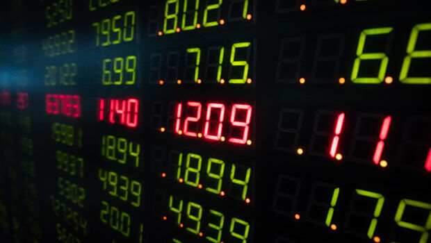 Ο Λευκός Οίκος προειδοποιεί το προσωπικό του να μην στοιχηματίζει για τον πόλεμο με το Ιράν