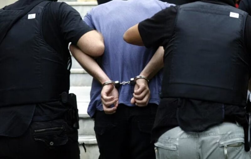 Αφησε μόνη στο σπίτι την 11χρονη κόρη του και πήγε αλβανία για το πάφος fc - ντιναμό