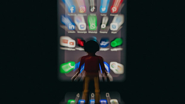 Οι Βρυξέλλες ανακοινώνουν ότι το app της ΕΕ για την επαλήθευση ηλικίας είναι έτοιμο