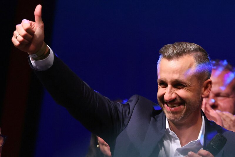 Τι σηματοδοτεί η σαρωτική νίκη της ακροδεξιάς afd στη σαξονία-άνχαλτ - το οδυνηρό πλήγμα στον μερτς και η επόμ
