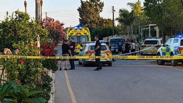 Για διακοπές στην κύπρο τα αδέρφια που βρέθηκαν νεκρά σε ιχ – χειροπέδες σε πατέρα και μητριά