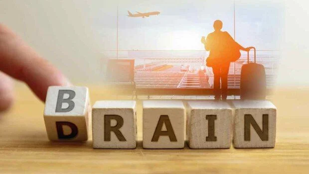 Γιατί η Ελλάδα χάνει τη μάχη του ακαδημαϊκού brain regain