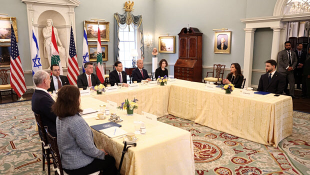 Λίβανος-Ισραήλ συμφώνησαν για άμεσες διαπραγματεύσεις - Τραμπ: Συνομιλίες με το Ιράν μπορεί να ξαναρχίσουν σύν