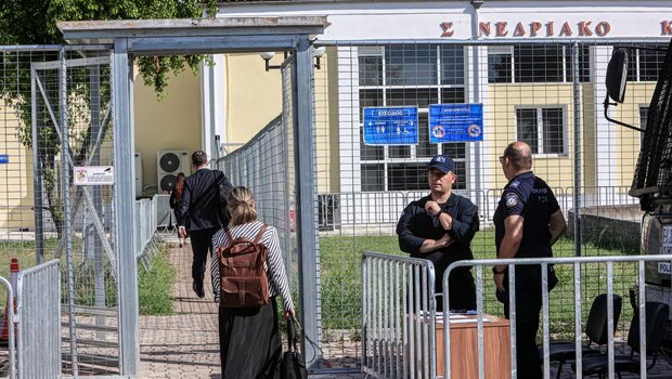 Δίκη για τα τέμπη: δεκτή η παράσταση του δημοσίου, αποβάλλονται δικηγορικοί σύλλογοι και το σωματείο μηχανοδηγ