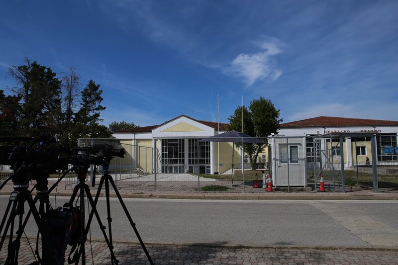 Δίκη για τα τέμπη: συνεχίζονται οι καταθέσεις των συγγενών των θυμάτων