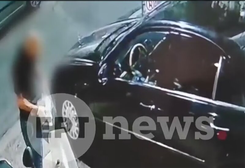 Βίντεο ντοκουμέντο: η στιγμή που ο δράστης βάζει φωτιά στο όχημα του αντιδημάρχου στου ζωγράφου