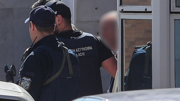 Πήρε προθεσμία για την πέμπτη ο 89χρονος - «θα σε τουφεκίσω κι εσένα», ο διάλογος του με τον εισαγγελέα