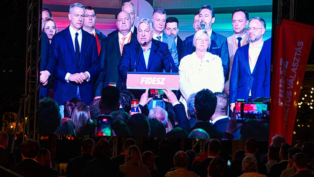 Η ήττα του ορμπανισμού δείχνει το μέλλον του μητσοτακισμού