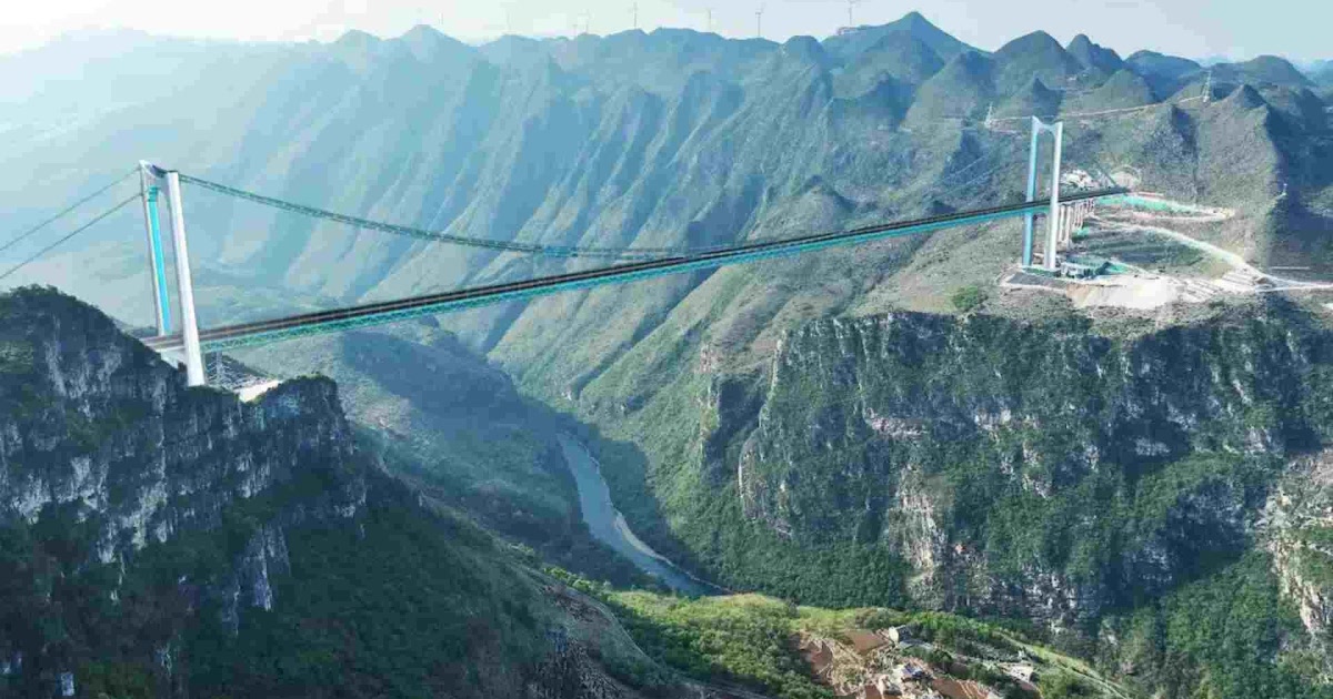 Η ψηλότερη κρεμαστή γέφυρα στον κόσμο: 625 μέτρα πάνω από το νερό μετατρέπει διαδρομή ωρών σε 2 λεπτά