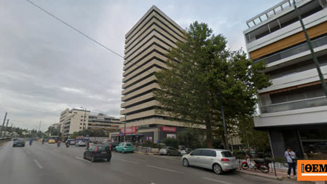 Οικογένεια στους Αμπελόκηπους υποστηρίζει ότι δεν έχει κάνει τίποτα παράνομο με το κοτέτσι στην ταράτσα