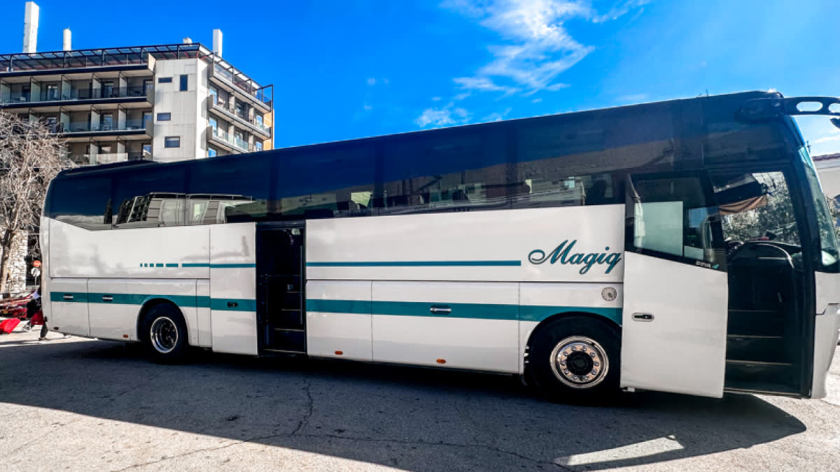 Πυρκαγιά σε λεωφορείο του ΚΤΕΛ Θεσσαλονίκης - Έγκαιρα διασώθηκαν οι επιβάτες