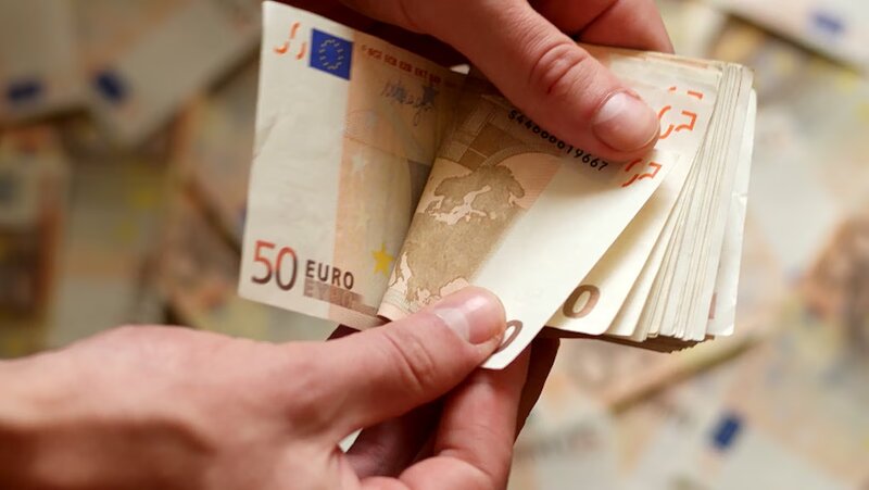 Ελεύθεροι επαγγελματίες - αγρότες: 9 στους 10 με συντάξεις έως 800 ευρώ