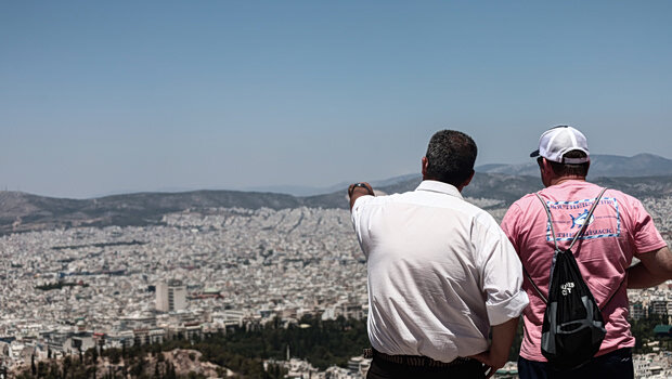 «ματώνοντας» για ένα κεραμίδι - η μέση τιμή των ενοικίων στην αθήνα και σε ολόκληρη την ευρώπη