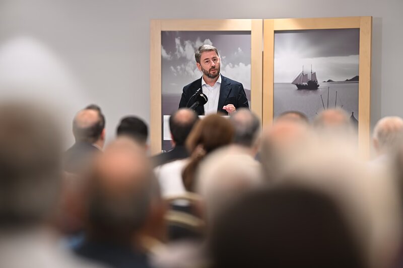 Ανδρουλάκης: απέναντι στα διλήμματα «μητσοτάκης ή χάος», «ή εμείς ή κανείς» να κάνουμε πράξη την πολιτική αλλα