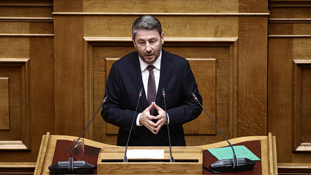 Ανδρουλάκης: η νδ βλέπει τις μμε ως εμπόδιο για την ανάπτυξη - για το πασυγκλονισμός είναι ο κορμός της οικονο