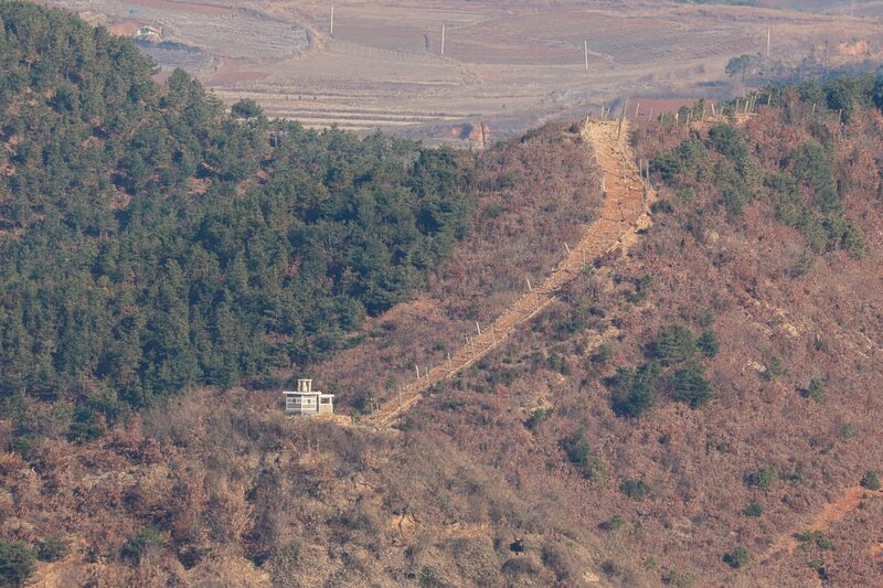 Η νότια κορέα καταγγέλλει «παραβίαση της ανακωχής» από τη βόρεια κορέα