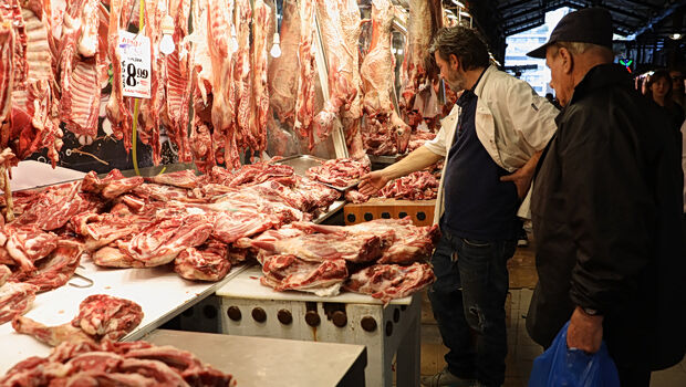 Εντατικοί έλεγχοι στην αγορά ενόψει Πάσχα - Πώς διαμορφώνονται οι τιμές