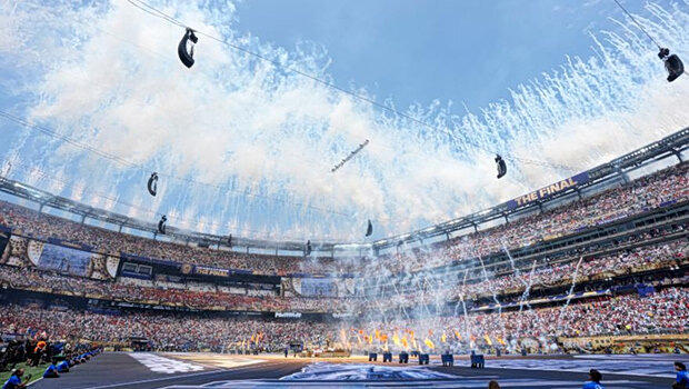 Το απίθανο σόου στο metlife stadium πριν την έναρξη του τελικού - άνοιξε την τελετή λήξης του μουντιάλ ο ishow