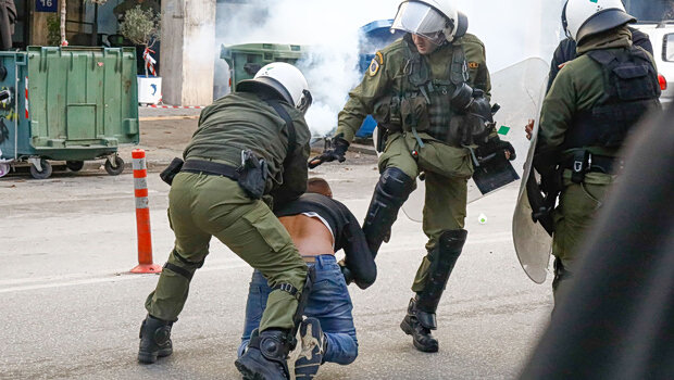 Το διαχρονικό πρόβλημα της αστυνομικής ατιμωρησίας ι