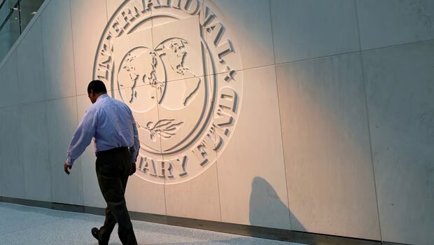 Το δντ προβλέπει εκτίναξη του δημόσιου χρέους της εε στο 130% και ζητά μέτρα - ο ρόλος των αμυντικών δαπανών