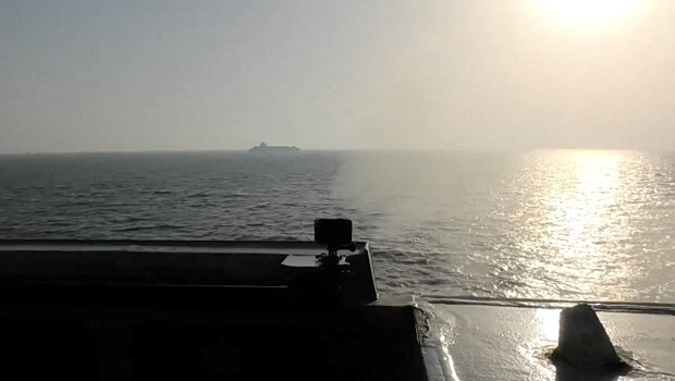 Το ιράν κατέσχεσε πλωτό οπλοστάσιο στον κόλπο του ομάν