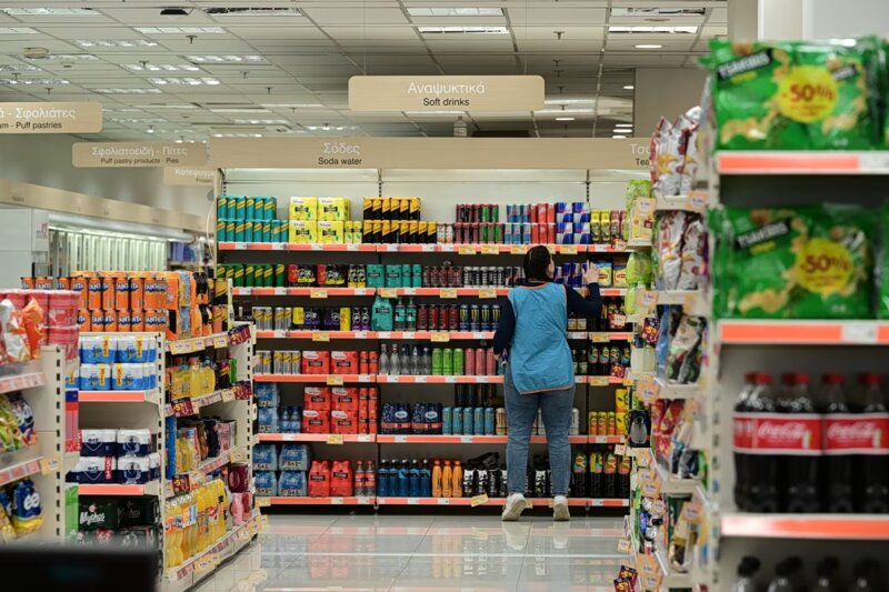 Πώς μοιράζονται την πίτα των 16 δισ. τα σούπερ μάρκετ - πώς διαμορφώθηκαν τα έσοδα την προηγούμενη πενταετία