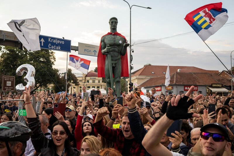 Φοιτήτρια και θύμα των υποκλοπών στο in για τις εκλογές στη σερβία - «η φοιτητική λίστα μπορεί να νικήσει»