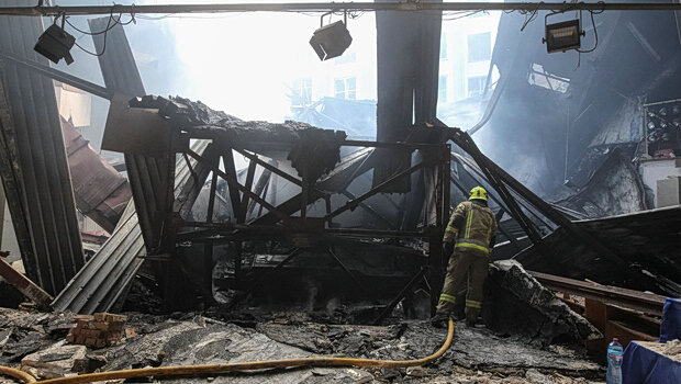 Η Ρωσία εκτόξευσε πάνω από 300 drones και πυραύλους προς την Ουκρανία κατά τη διάρκεια της νύχτας