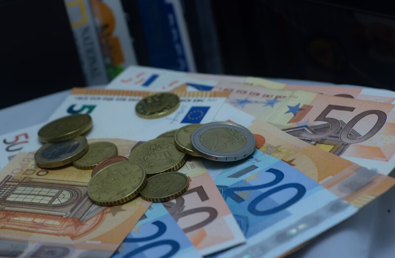 Πότε έρχεται η επόμενη καταβολή του επιδόματος των 150 ευρώ