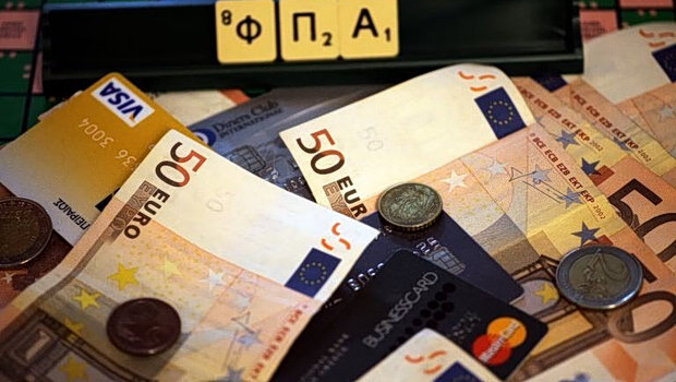 Πότε η μείωση φπα περνάει στις τιμές καταναλωτή ως 100%