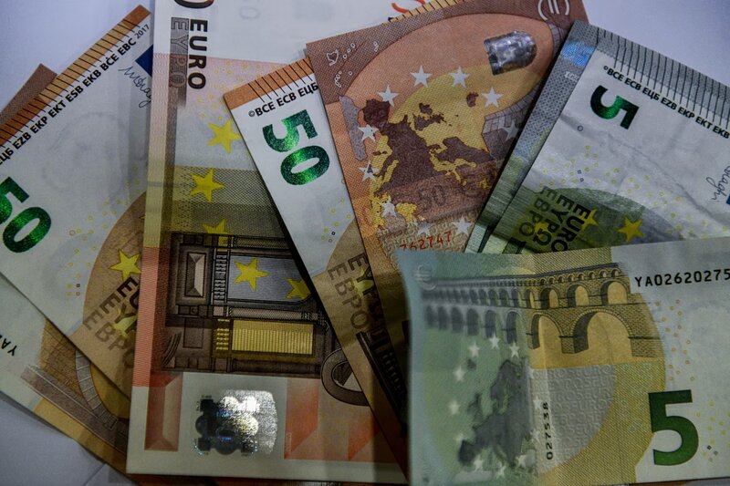 Πότε κρίνεται η εισφορά αλληλεγγύης συνταξιούχων - ποιους αφορά