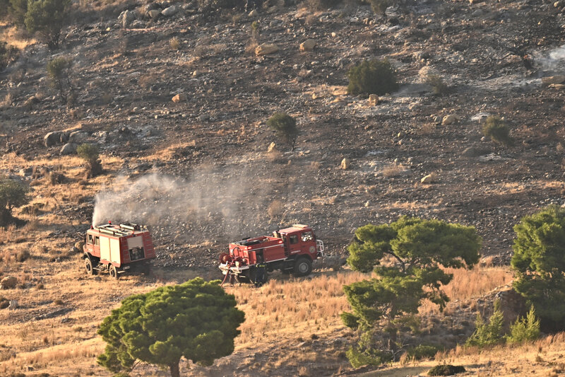 Φωτιά στην aγία μαρίνα ηλείας: επιχειρούν εναέρια μέσα