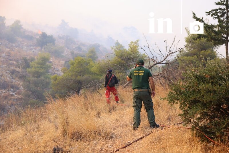 Φωτιά στο χαϊδάρι: διακοπή κυκλοφορίας στη λεωφόρο αθηνών από τα διυλιστήρια έως την ιερά οδό