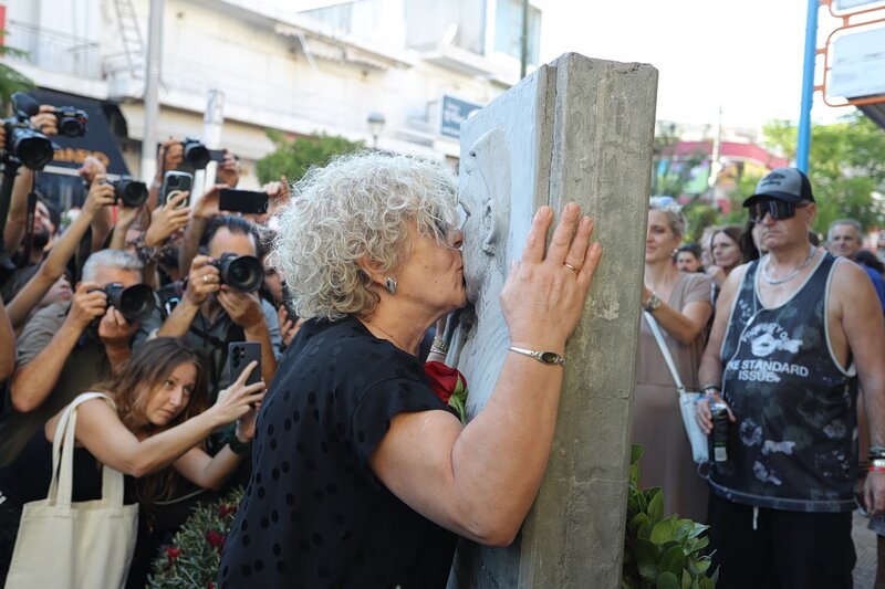 «ούτε βήμα πίσω» - πλήθος κόσμου στην αντιφασιστική πορεία για τα 13 χρόνια από τη δολοφονία του παύλου φύσσα 